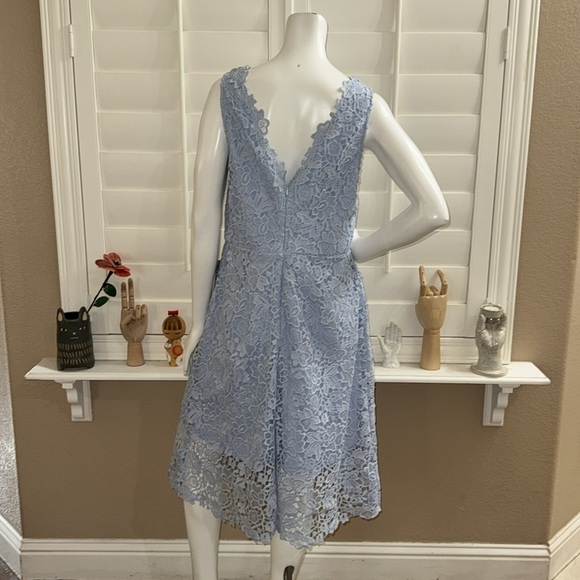ASTR the Label Lace V Neck Midi Dress Baby Blue - Picture 7 of 12